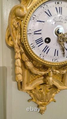 Cartel d'alcôve en bronzes dorés d'aprés un modéle d'Osmond Epoque Napoléon III