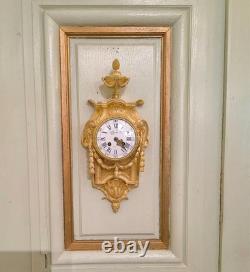 Cartel d'alcôve en bronzes dorés d'aprés un modéle d'Osmond Epoque Napoléon III