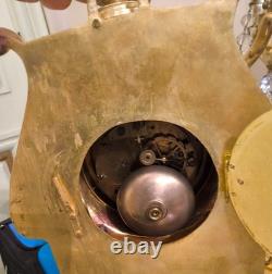 Cartel d'alcôve en bronzes dorés d'aprés un modéle d'Osmond Epoque Napoléon III