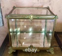 Cave à liqueur XIX ème verre biseauté et bronze XIX ème Napoleon III