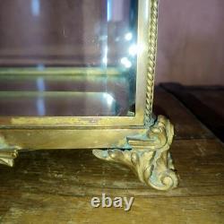 Cave à liqueur XIX ème verre biseauté et bronze XIX ème Napoleon III