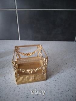 Cave a parfum. Coffret a odeurs. Parfum 5 flacons bronze doré NAPOLEON III