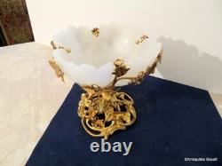 Centre de Table Coupe Bronze doré et Opaline XIXéme 20cm Haut ép Napoléon III