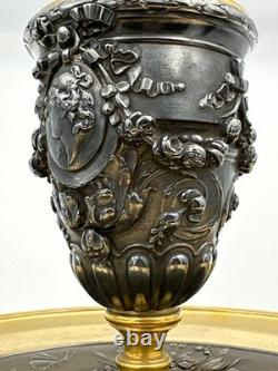 Centre de table à cornet Napoléon III L Oudry & Cie éditeur bronze doré argenté