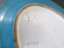 Centre de table porcelaine de Sèvres et monture bronze 1845 château des Tuilerie