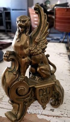 Chenet chimère en bronze. Époque 19 ème. Napoléon 3