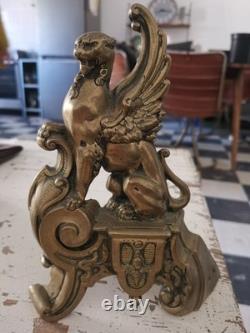 Chenet chimère en bronze. Époque 19 ème. Napoléon 3