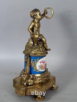 Cherubin bronze sur colonne bronze & porcelaine de Sèvres XIXe siècle B714