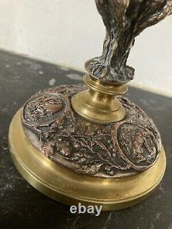 Coupe en bronze argenté et cuivré, décor de chasse dit de Saint Hubert. XIXe