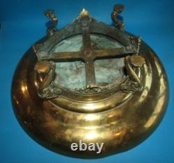 Coupe en bronze par Emile Picault Napoléon III d 34cm h 11,5cm