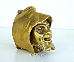 Curieux ENCRIER Tête de Diable Encapuchonnée en Bronze Doré XIXème Siècle