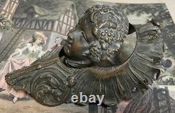 Dégueuloir Coin de Billard Napoléon III Bronze Mascaron Putti pampres raisin