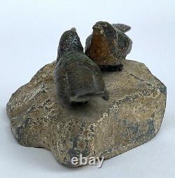 Deux Oiseaux Sur Un Rocher En Plomb Ou Bronze De Vienne 19eme Polychrome M277