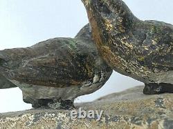 Deux Oiseaux Sur Un Rocher En Plomb Ou Bronze De Vienne 19eme Polychrome M277