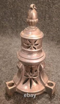 Encensoir sur piédouche Bronze argenté forme balustre à godrons XIXe