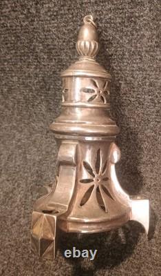 Encensoir sur piédouche Bronze argenté forme balustre à godrons XIXe