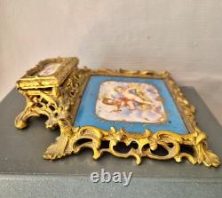 Encrier d'Angelots Porcelaine de Sevres Monture Bronze doré Napoléon III 19e