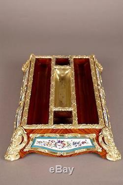 Encrier d'époque Napoléon III en porcelaine de Sèvres et bronze doré