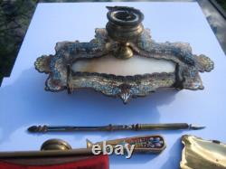 Encrier, tampon buvard, boîte etc. Bronze et émaux cloisonnés Napoléon III