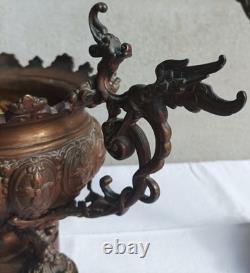 Ensemble Jardinière et 2 aiguillères en bronze époque Napoléon III
