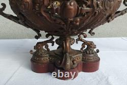 Ensemble jardinière et 2 aiguillères en bronze époque Napoléon III