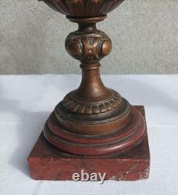 Ensemble jardinière et 2 aiguillères en bronze époque Napoléon III