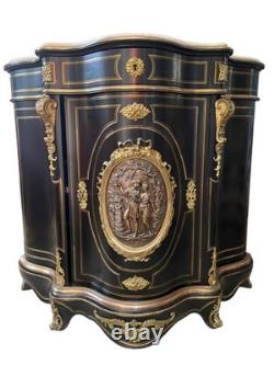Extraordinaire meuble français Napoléon III XIXème siècle bronzes