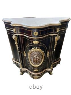 Extraordinaire meuble français Napoléon III XIXème siècle bronzes