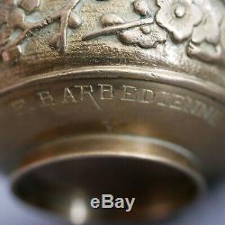 F. BARBEDIENNE Petite coupe mortier en bronze à décor chinois. French bronze cup