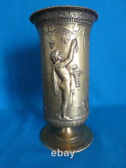 F. Levillain 1837-1905 Et F. Barbedienne 1810-1892 Vase En Bronze A L'antique