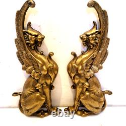 France Paire de griffons en bronze en appliques H. 30,5 cm XIXème