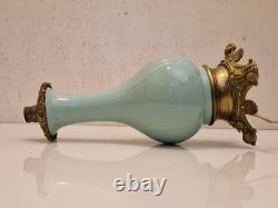France Pied de lampe balustre en opaline vert-d'eau / céladon Napoléon III