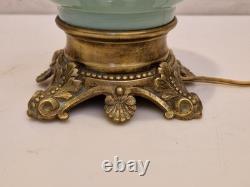 France Pied de lampe balustre en opaline vert-d'eau / céladon Napoléon III