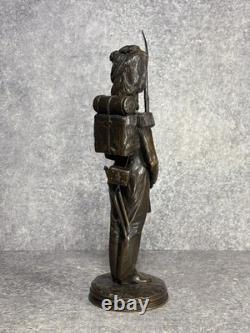 Fremiet. Grenadier De La Garde Imperiale Second Empire. Napoleon Iii. Bronze Fremiet. Grenadier De La Garde Imperiale Second Empire. Napoleon Iii. Bronze