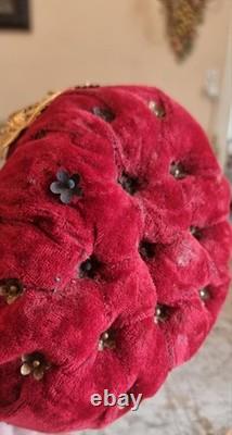 French Antique Napoleon III Mariage globe interior padded velvet cushion stand