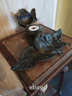 Grand Encrier Rare en Bronze à Décor de Scène de Chasse