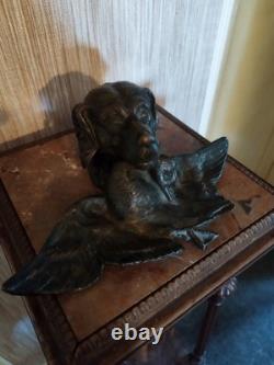 Grand Encrier Rare en Bronze à Décor de Scène de Chasse