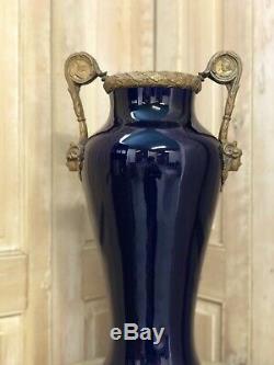 Grand Vase Bleue de Sèvres Bronze Doré Napoléon III XIXeme Bleu Blue Porcelaine