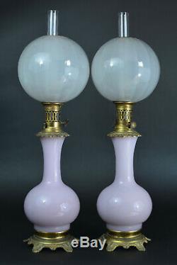 Grande Lampe Pétrole Opaline Rose Parme Globe Petrol Lamp Napoleon III Rare x 2