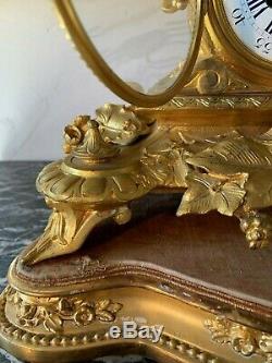 Grande Pendule En Bronze Doré à l'Or d'époque Napoléon III
