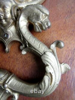 Heurtoir de porte en bronze doré, style Renaissance, époque Napoléon III