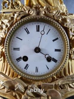 Horloge Pendule Napoléon III en Bronze Doré signé PG, 19ème Siècle, Fonctionne