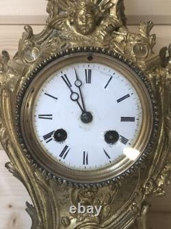 Horloge pendule en bronze decor angelot du XIX ème siècle Napoléon III