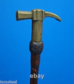 Insolite petite canne marteau en bronze fût en roseau cuir