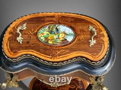 Jardiniere Époque Napoléon III En Marqueterie Et Bois Noirci Ornée De Bronze