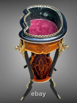 Jardiniere Époque Napoléon III En Marqueterie Et Bois Noirci Ornée De Bronze