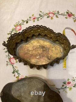 Jardinière du XIX Eme siècle en tole bronzé. Époque Napoléon III