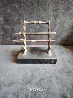 Joli Porte Plumes En Bronze Et Marbre Napoléon III (Vendu Sans Les Plumes)