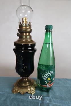 LP53-Lampe à pétrole d'époque Napoléon III en bronze et porcelaine noire