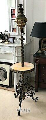 Lampadaire XIX avec lampe à pétrole en bronze et laiton, plateau onyx